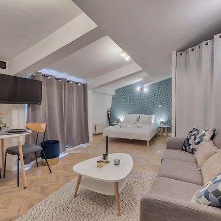 Appartement Rénové proche Arc Triomphe - 2P Paris Extérieur photo
